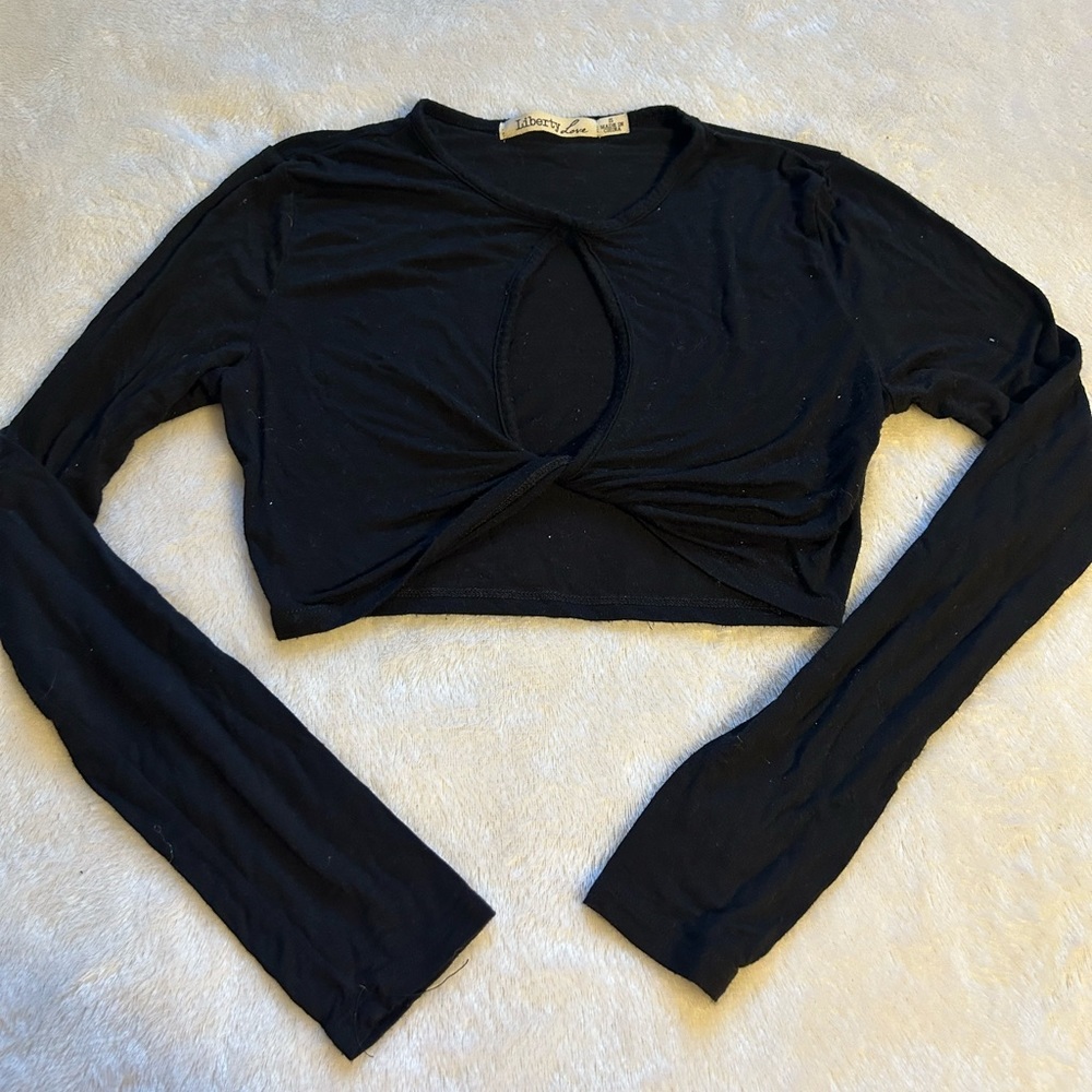 Black open front long sleeve crop-top